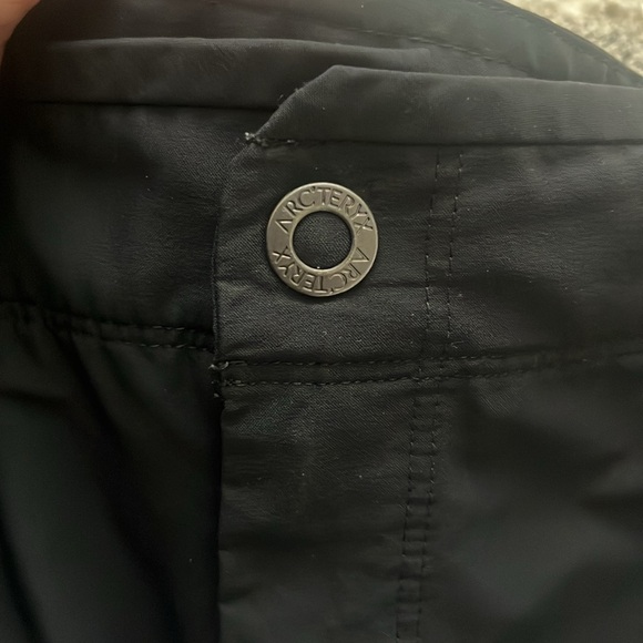 Arc’teryx Creston Shorts 4.5” - US 12 Women’s - Picture 7 of 8